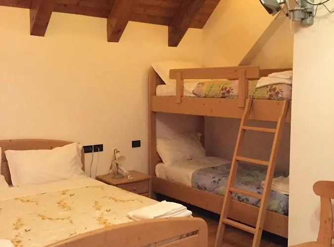 Al Cocul Szálloda 2*